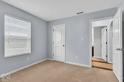 6656 Deer Hill Drive, McCordsville - 23