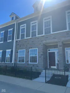 816 Kinzer Avenue, Carmel - 4