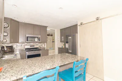 111 Fairfield Lane, Pendleton - 9