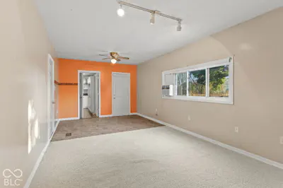 7847 Trotter Road, Camby - 29