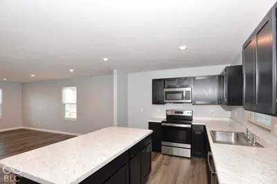 1392 Cascades Drive, Greenfield - 7