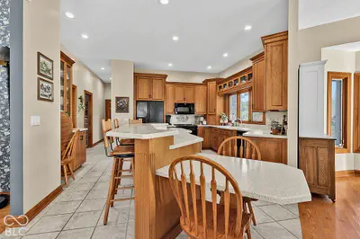 5771 Burlington Drive, Muncie - 16