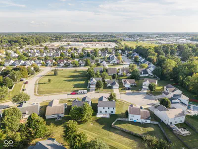 9586 Frontier Street, Fishers - 56