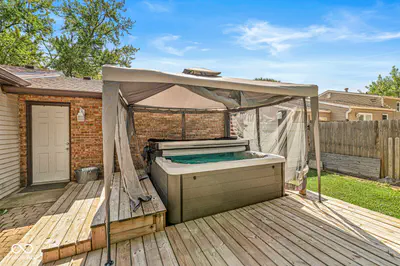 353 Broken Arrow Circle, Indianapolis - 28