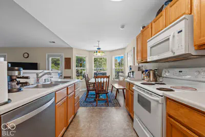 431 Blue Spring Drive, Indianapolis - 10
