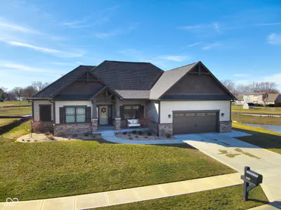 1485 Monroe Way, Rushville - 70