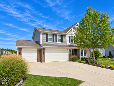 9802 Violet Circle, Indianapolis