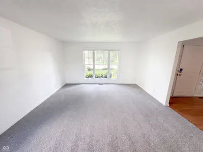 7328 Chestnut Hills Boulevard, Indianapolis - 9