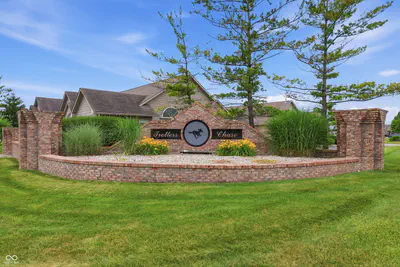 2496 Turf Way, Shelbyville - 45