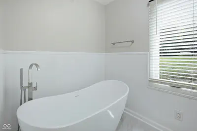 635 Mulberry Street, Zionsville - 21