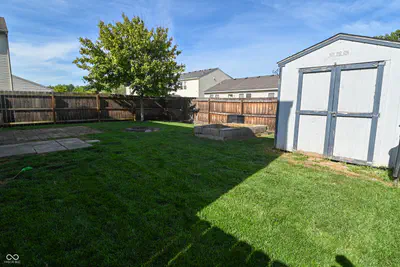 2372 Shadowbrook Drive, Plainfield - 11