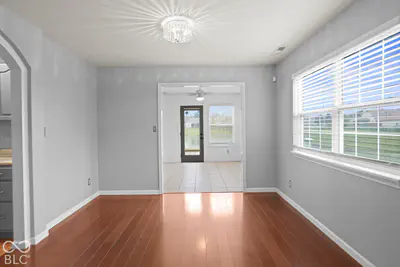 907 Amesbury Court, Indianapolis - 10