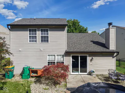 6677 Wimbledon Drive, Zionsville - 3