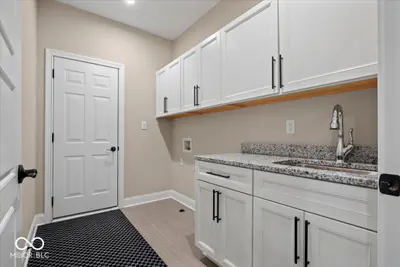 12205 Hidden Point Court, Fishers - 31