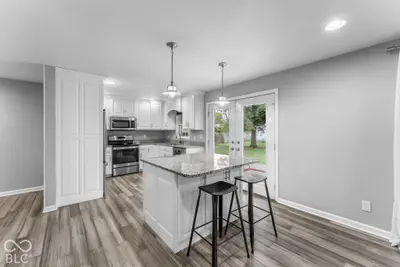 1521 Robin Hood Drive, Seymour - 19