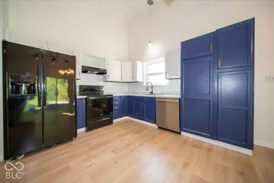 1142 Crestwood Drive, Greenwood - 10