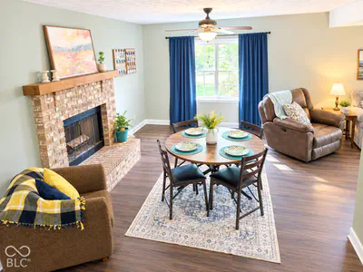 1377 Westridge Court, Greenwood - 3