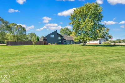 4498 Cartersburg, Plainfield - 57