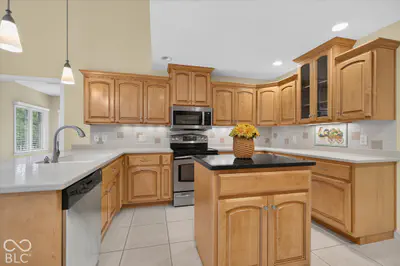 5102 Stonebridge Drive, Muncie - 9