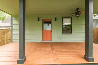 1306 Saint Clair Street, Indianapolis - 45