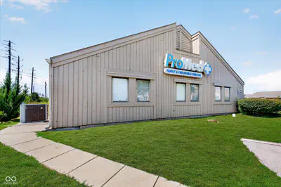 8202 Clearvista Pw, Indianapolis - 2