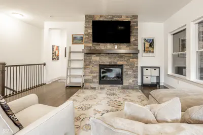 11363 Briargate Drive, Fishers - 8