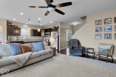 15975 Viking Meadows Drive, Westfield - 17