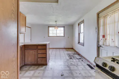 256 W Gimber Street, Indianapolis - 27