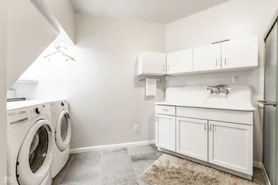 402 Kessler Boulevard West Drive, Indianapolis - 51