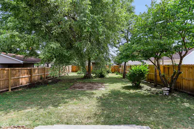 551 E Adams Street, Franklin - 26