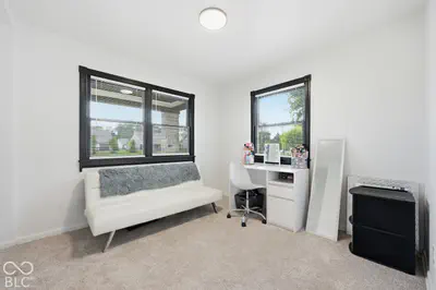 1334 Runyon, Greenwood - 11
