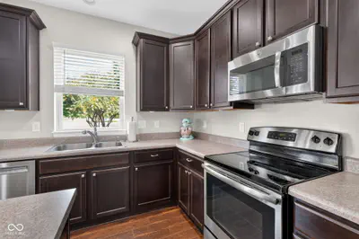1334 Old Heritage Place, Greenwood - 19