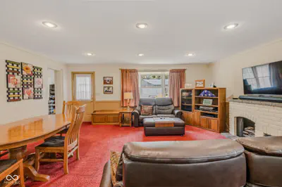 1406 Laurel Drive, Columbus - 25