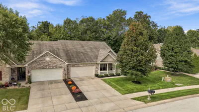 1430 Stoney Pointe Way, Avon - 35
