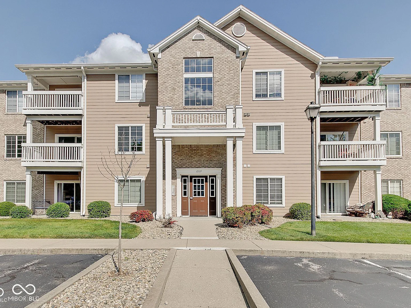 6509 Emerald Hill Court, Indianapolis