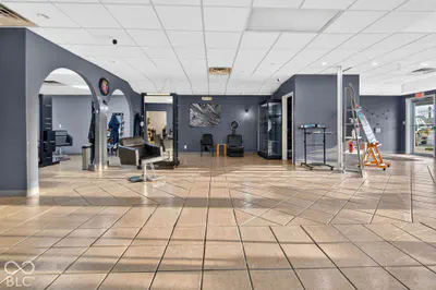 2123 Memorial Drive, New Castle - 6
