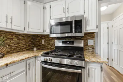 7172 W Anton Way, New Palestine - 16
