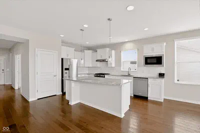 561 Harstad Boulevard, Westfield - 16