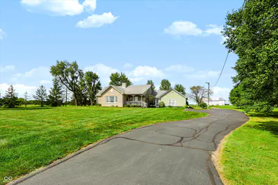 9510 235th Street, Cicero - 70