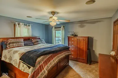 1580 E Garnett Drive, Frankfort - 22