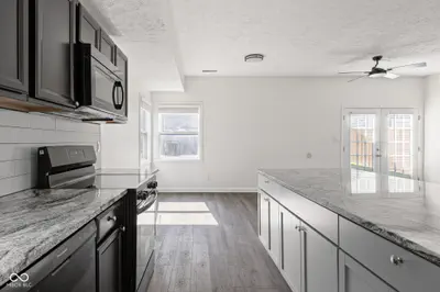 2038 College Avenue, Indianapolis - 20