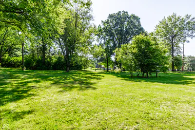 6301 800, Zionsville - 26