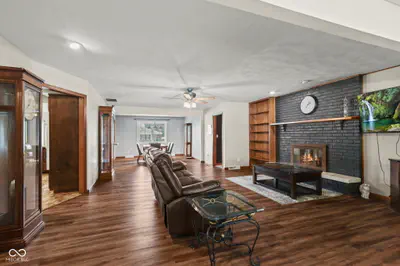 885 Broadway North Drive, Plainfield - 29