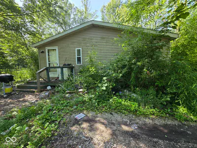 1017 Orchard Street, Farmersburg - 2