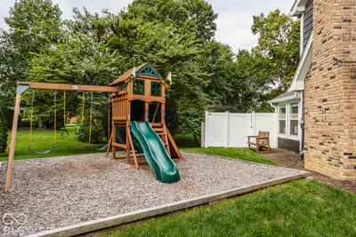 4555 Buckingham Court, Carmel - 45
