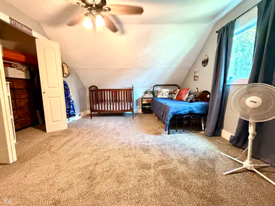 120 Washington Street, Ladoga - 38