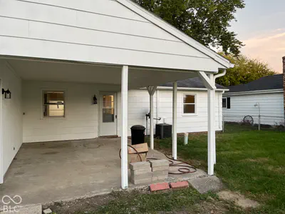 1301 Woodward Street, Lapel - 23