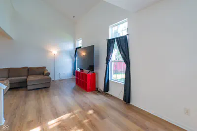 8204 Lake Tree Lane, Indianapolis - 10