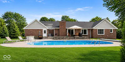 220 Governors Lane, Zionsville