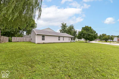 652 Meadows Edge Lane, Indianapolis - 33